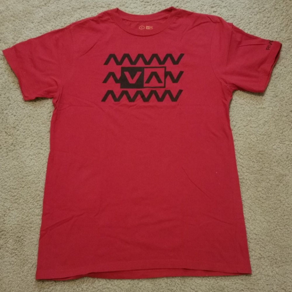 RVCA t-shirt